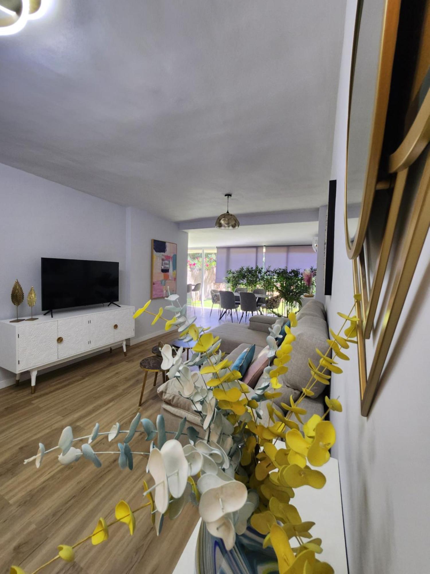 Ansa Beach Apartment - Cabopino, Marbella - Garden Level Esterno foto
